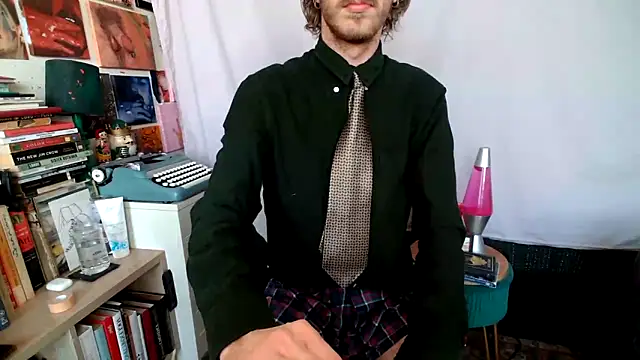 gnickname online show from May 15, 12:09 am