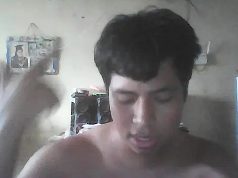 Axel BABY online show from May 8, 1:33 pm