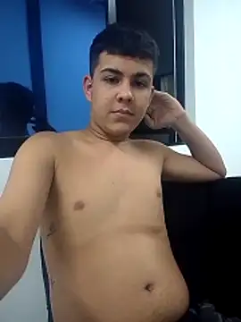 Jacobb hott96 online show from April 20, 5:32 am