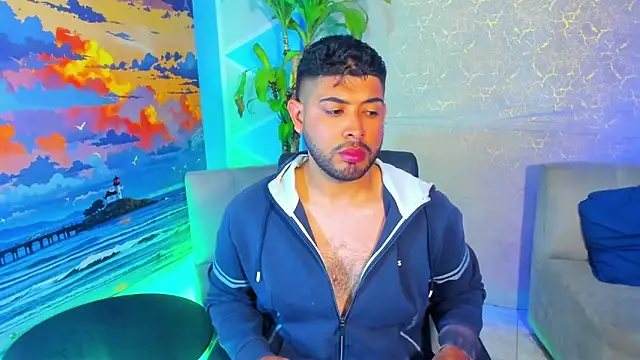 Im Axiel online show from May 5, 12:01 am