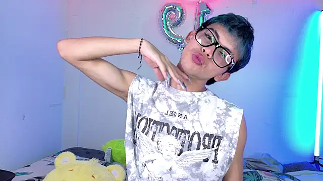 Apolo Prince1 online show from July 11, 10:34 pm