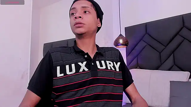 Axel marcus online show from April 25, 7:11 pm