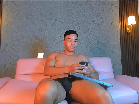 ChristopheRivera online show from May 15, 5:43 pm