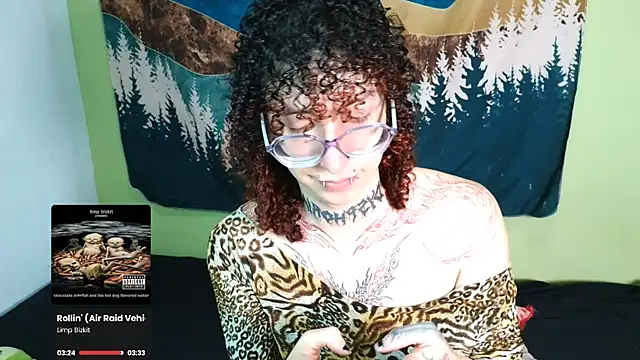 YourGothFemboy online show from April 26, 7:10 pm