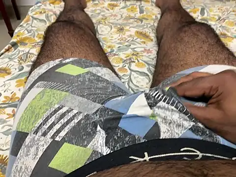 smalldick1202 online show from May 3, 12:30 pm
