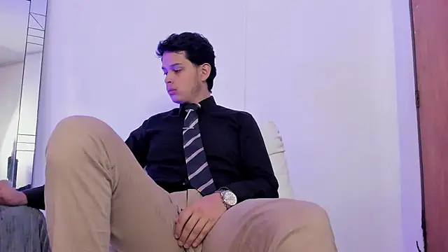 elijah stoone online show from April 23, 12:29 pm