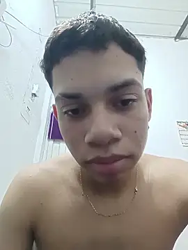 curious straight guy online show from June 10, 2:35 am