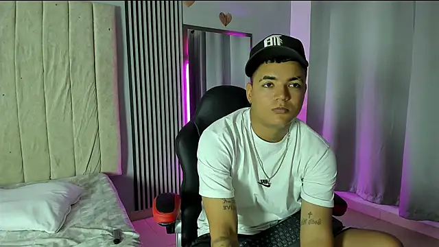Dante  jons online show from April 26, 4:54 am