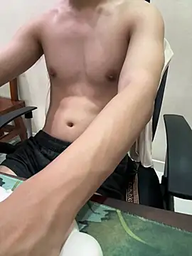 felixox25 online show from May 12, 7:06 am