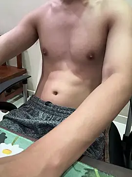 felixox25 online show from May 11, 6:26 am