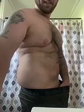 phattyluv89 online show from May 29, 1:54 pm