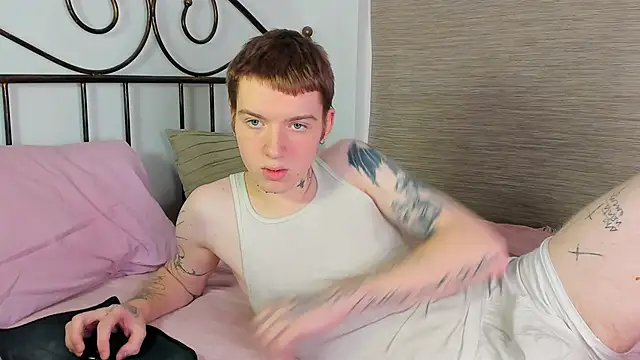 JusttJustin online show from April 20, 7:27 pm