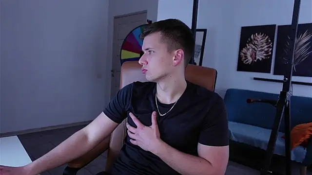 Zack Gillian online show from May 25, 4:46 pm