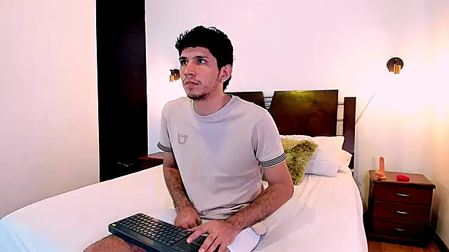 Lucas Dream online show from June 30, 12:28 pm