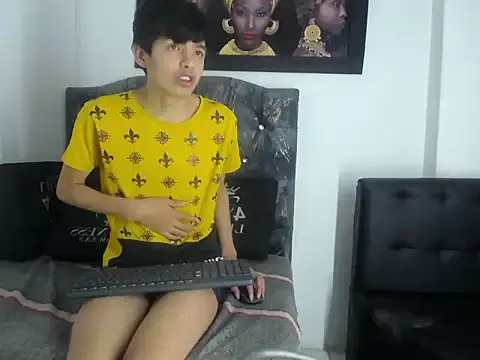 alex it0 online show from May 4, 12:18 pm