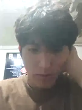 Userknowarg online show from April 25, 1:41 pm