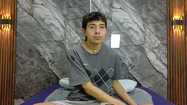 NoahWalker   online show from July 12, 11:01 am