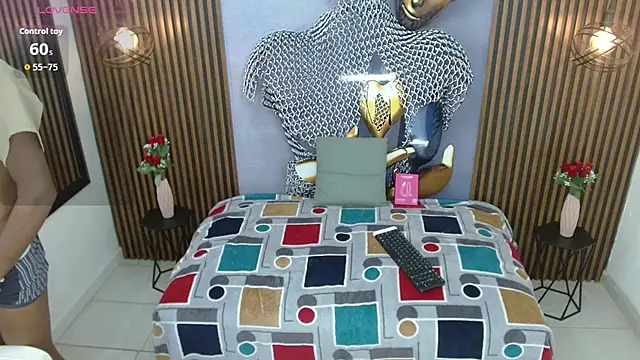 Chris Hott online show from July 10, 7:59 pm