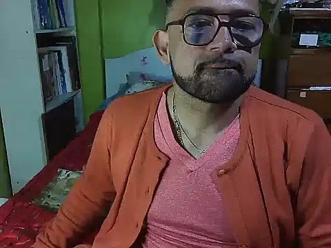 CarlossexVen online show from May 9, 6:47 am