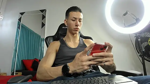 OliverThompsonJS online show from May 18, 1:06 pm