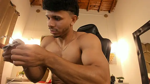 Jayden VanceJS online show from June 18, 4:47 am