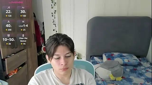 Felixzyn online show from April 29, 7:09 pm