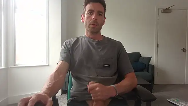 frenchbdmaninlondon online show from July 21, 1:57 pm