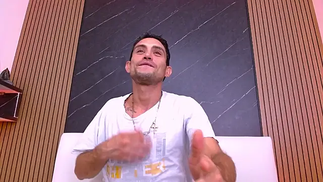 Andres Colins1 online show from May 20, 4:35 pm