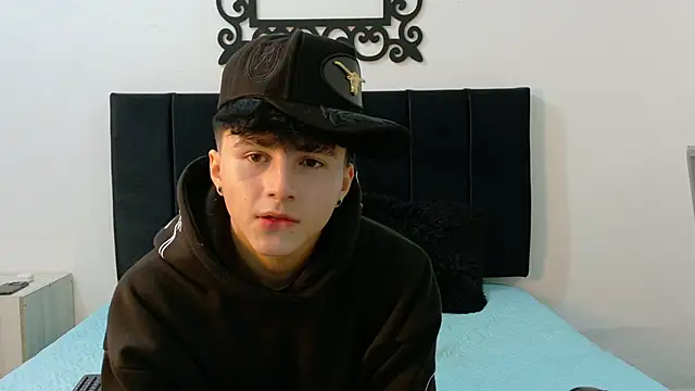 LunayDream online show from June 15, 11:46 am