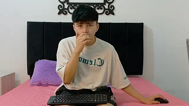 LunayDream online show from June 22, 11:26 am