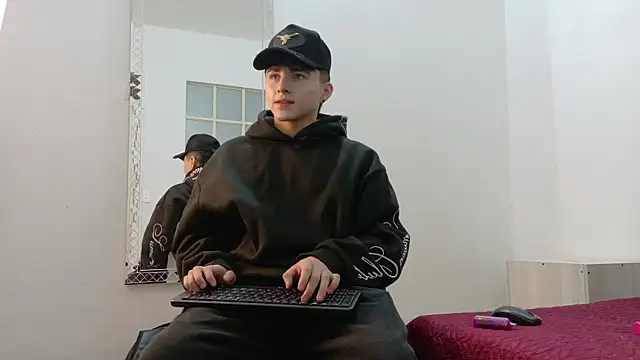 LunayDream online show from July 30, 11:31 am