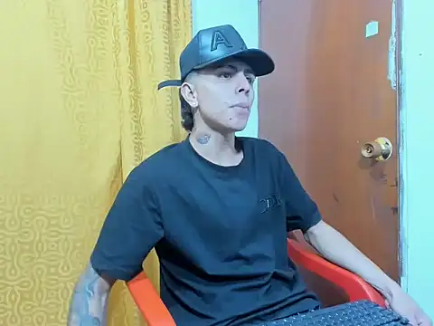 MaikDEMON latino online show from May 14, 3:21 pm
