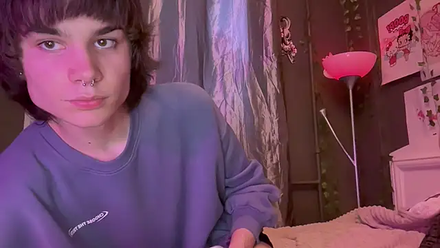 laski twink online show from June 4, 7:09 pm