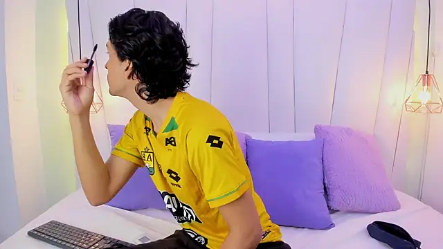 yoiirchi online show from May 11, 12:07 pm