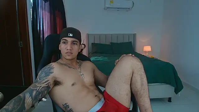 Mrbig maximo online show from June 2, 8:32 pm