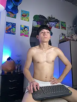 bryan hot 23 online show from July 28, 6:20 pm