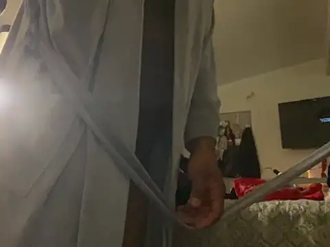 Deeekayemm online show from June 19, 1:44 am