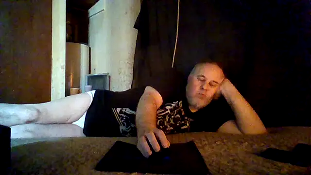 Nightshade1195 online show from June 9, 8:32 pm