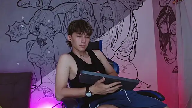 marco 777  online show from May 21, 7:07 pm
