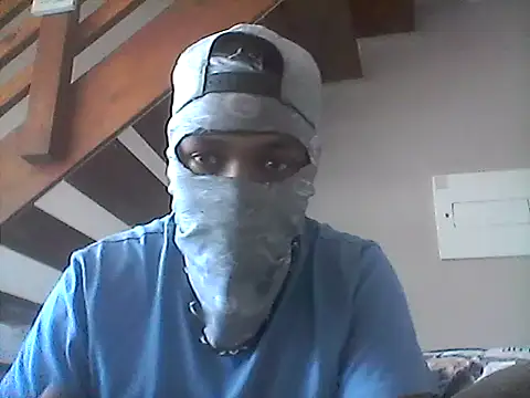 LunjeSA online show from May 18, 9:48 am