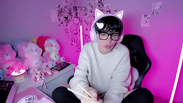 Sakura Kitty  online show from June 22, 6:30 am