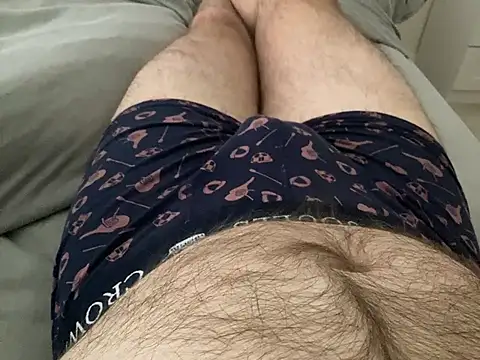 Montclav online show from May 2, 9:39 pm