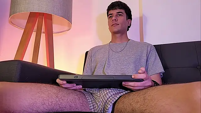 Derek stud  online show from May 30, 4:23 am