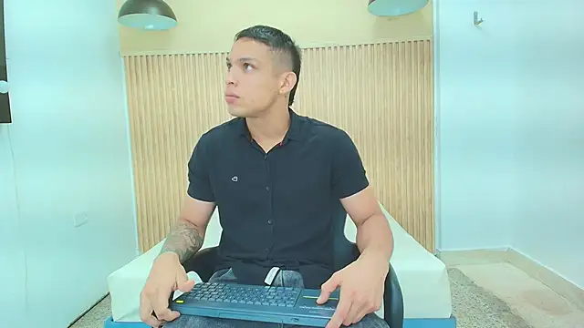 Brandon Mercuri online show from June 2, 12:50 pm