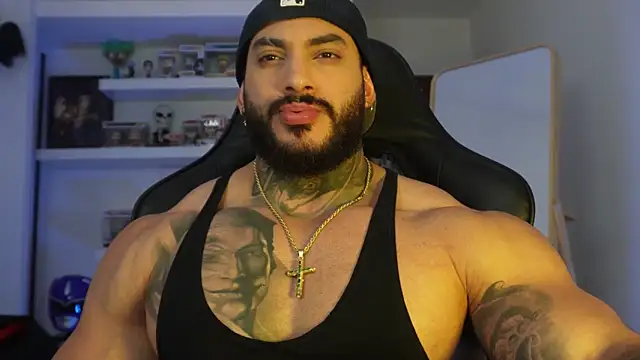 iamjackc  online show from May 4, 10:33 pm