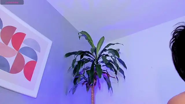 EthanSantori online show from May 5, 9:48 pm