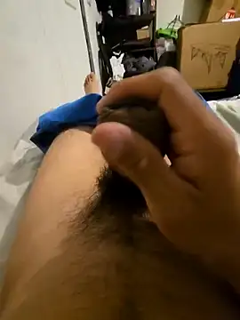 Eddylr120 online show from May 4, 7:54 am