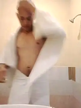 Josefue online show from May 8, 11:38 pm