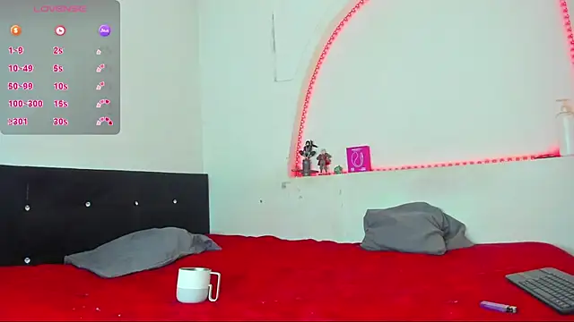 liammendoza98 online show from April 30, 11:17 am