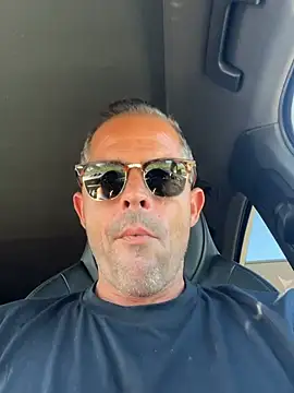 Riccardo86xx online show from July 4, 2:20 pm